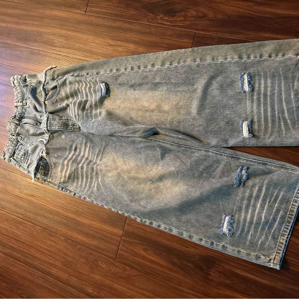Casual Gray Distressed Men's Jeans